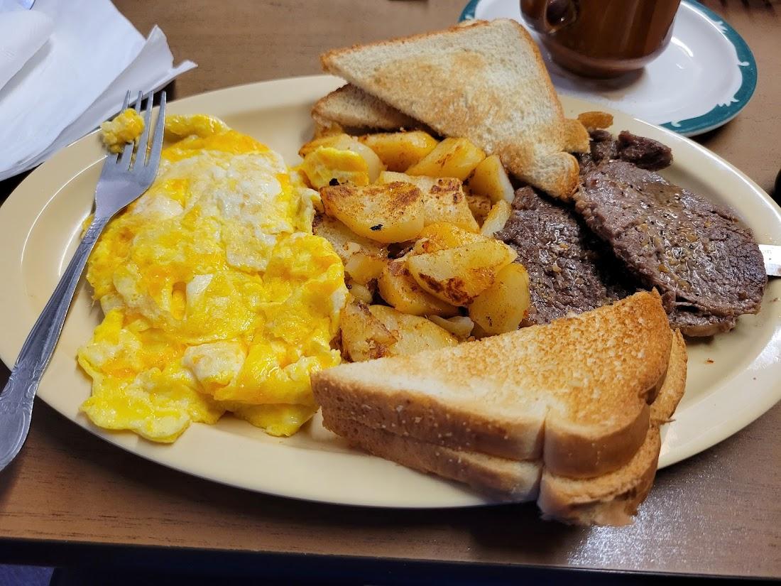 9 Mile Grill